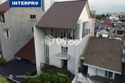 Jual Rumah Luas Megah Dengan View Cantik di Kedoya Baru, Jakarta Barat Jual Rumah Luas Megah Dengan View Cantik di Kedoya Baru, Jakarta Barat