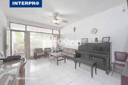 Rumah Mewah LB 120m2 Siap Huni Desain Elegan di Puri Indah, Jakarta Barat Rumah Mewah LB 120m2 Siap Huni Desain Elegan di Puri Indah, Jakarta Barat