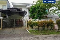 Ready to Use! Premium House LT 800m2 Desain Modern di Intercon Ready to Use! Premium House LT 800m2 Desain Modern di Intercon