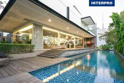 Jual Rumah Luas Elegan Dengan View Eksklusif di Pantai Indah Kapuk, Jakarta Utara Jual Rumah Luas Elegan Dengan View Eksklusif di Pantai Indah Kapuk, Jakarta Utara