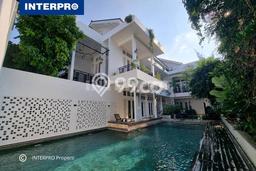 Jual Rumah Mewah Megah Dengan View Eksklusif di Kemanggisan, Jakarta Barat Jual Rumah Mewah Megah Dengan View Eksklusif di Kemanggisan, Jakarta Barat