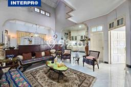 Dijual Rumah Luas Elegan Dengan View Eksklusif di Meruya, Jakarta Barat Dijual Rumah Luas Elegan Dengan View Eksklusif di Meruya, Jakarta Barat
