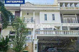 Jual Rumah Mewah Elegan Dengan View Eksklusif di Pantai Indah Kapuk, Jakarta Utara Jual Rumah Mewah Elegan Dengan View Eksklusif di Pantai Indah Kapuk, Jakarta Utara