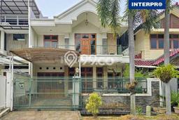 Rumah Luxury Modern Siap Huni di Puri Indah Jakarta Barat Rumah Luxury Modern Siap Huni di Puri Indah Jakarta Barat