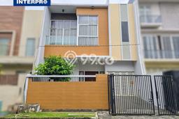 Jual Rumah Luas Elegan Dengan View Eksklusif di Intercon, Jakarta Barat Jual Rumah Luas Elegan Dengan View Eksklusif di Intercon, Jakarta Barat