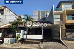 Rumah area Puri Indah, Dekat Tol, 1 KM, LT 140m2m² LB 100m2m² Rumah area Puri Indah, Dekat Tol, 1 KM, LT 140m2m² LB 100m2m²