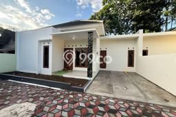Jual Rumah Minimalis Bagus Punya 3 KT di Depok Sleman SHM Jual Rumah Minimalis Bagus Punya 3 KT di Depok Sleman SHM