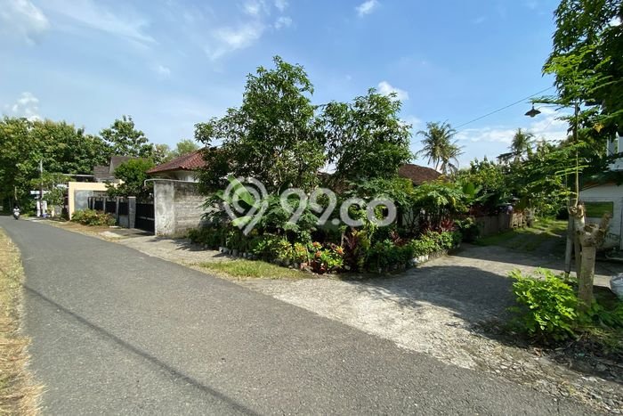 Tanah Dijual Lokasi Pajangan, Bantul Luas 100m2 Legalitas Aman Tanah Dijual Lokasi Pajangan, Bantul Luas 100m2 Legalitas Aman
