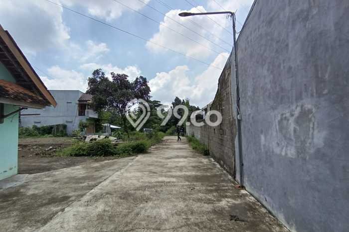 Tanah Investasi Dijual di Yogyakarta Punya Luas 120m2 Tanah Investasi Dijual di Yogyakarta Punya Luas 120m2