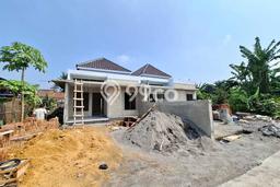 Jual Rumah Bagus Siap Huni LB 68m2 di Mlati, Sleman Jual Rumah Bagus Siap Huni LB 68m2 di Mlati, Sleman