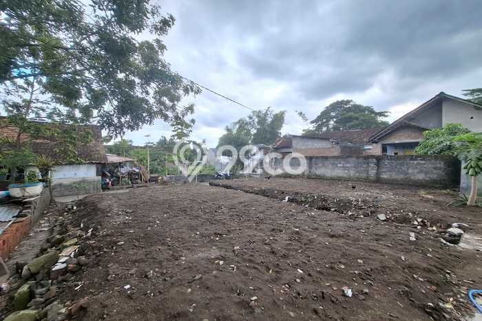 Lahan Dijual Lokasi Prambanan, Sleman dengan Luas Tanah 146m2 dan Status SHM Lahan Dijual Lokasi Prambanan, Sleman dengan Luas Tanah 146m2 dan Status SHM