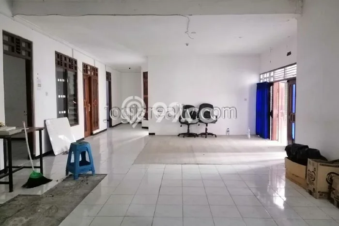 For Rent Kantor Strategis di Mlati, Luas 774m², Area Strategis For Rent Kantor Strategis di Mlati, Luas 774m², Area Strategis