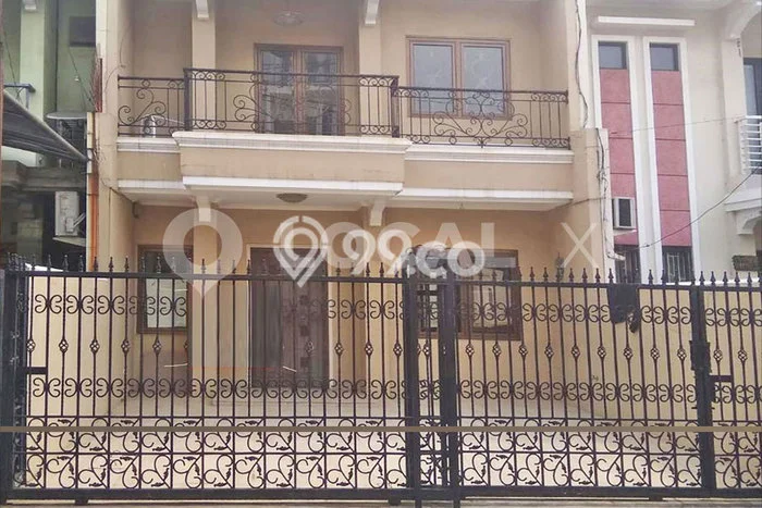 Rumah Mewah Dijual LT 102m2 di Kelapa Gading, Jakarta Utara Rumah Mewah Dijual LT 102m2 di Kelapa Gading, Jakarta Utara