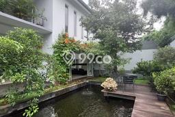 Ready to Use! Luxury House LT 644m2 Desain Modern di BSD Ready to Use! Luxury House LT 644m2 Desain Modern di BSD