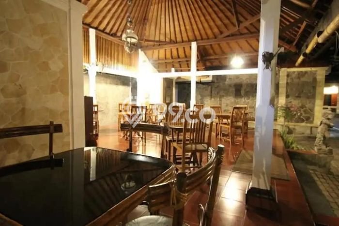 INVESTASI MENGUNTUNGKAN! Hotel di , Luas 1517m2m², Kawasan Bisnis INVESTASI MENGUNTUNGKAN! Hotel di , Luas 1517m2m², Kawasan Bisnis