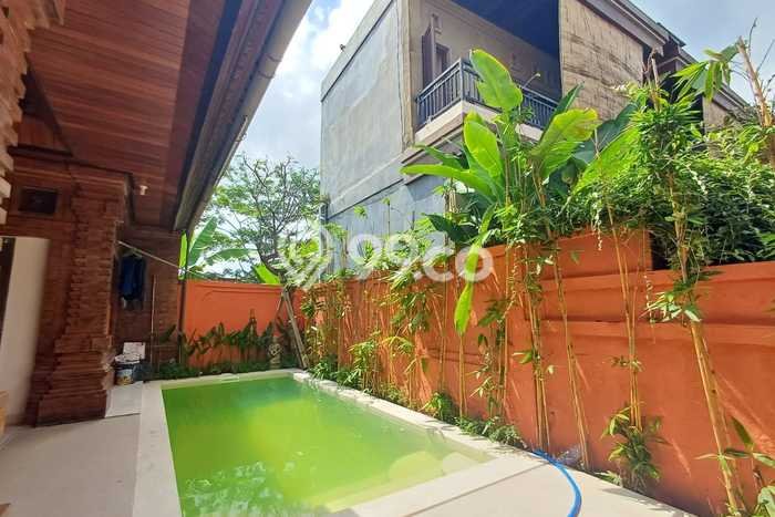LOKASI STRATEGIS! Vila di Ubud, Dimensi 200m2m², Pemandangan Indah sekitar LOKASI STRATEGIS! Vila di Ubud, Dimensi 200m2m², Pemandangan Indah sekitar