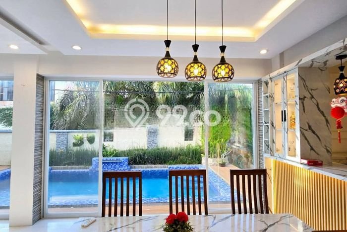 Lokasi Strategis! Vila Kawasan , Ukuran 272m2m², Lingkungan Nyaman dan aman Lokasi Strategis! Vila Kawasan , Ukuran 272m2m², Lingkungan Nyaman dan aman