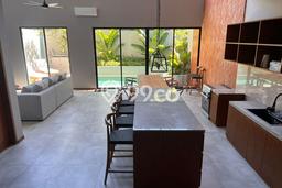 FOR SALE! Vila di , Luas 200m2m², Lokasi Strategis FOR SALE! Vila di , Luas 200m2m², Lokasi Strategis