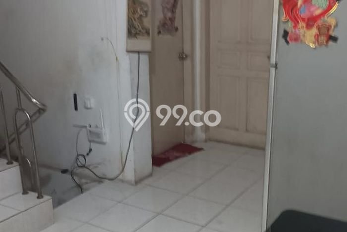 Dijual Hunian Rumah Nyaman 5 KT di Glodok, Jakarta Pusat Dijual Hunian Rumah Nyaman 5 KT di Glodok, Jakarta Pusat