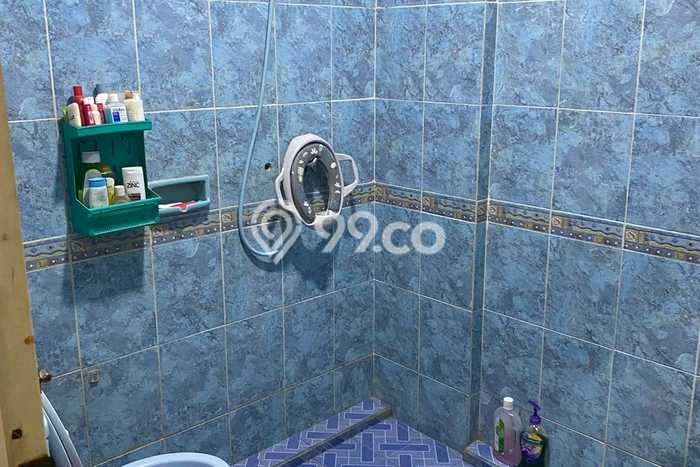 Rumah Elit LB 180m2 Siap Huni Desain Elegan di Jelambar, Jakarta Barat Rumah Elit LB 180m2 Siap Huni Desain Elegan di Jelambar, Jakarta Barat