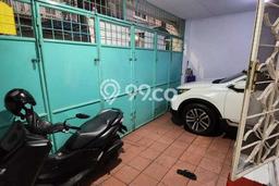 Rumah Modern 2 KT LT 84m2 di Glodok Rumah Modern 2 KT LT 84m2 di Glodok