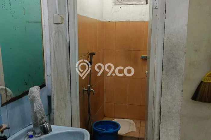 Ruko disewakan di Tambora Jakarta Barat dengan luas bangunan 192m2 Ruko disewakan di Tambora Jakarta Barat dengan luas bangunan 192m2