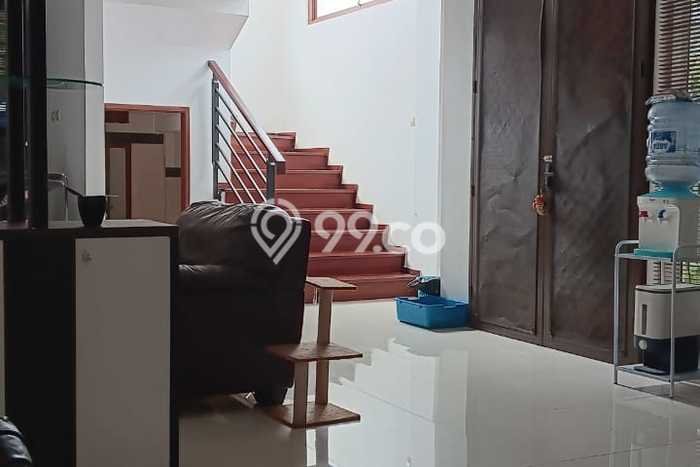 Ready to Use! Luxury House LT 195m2 Desain Elegan di Bintaro Ready to Use! Luxury House LT 195m2 Desain Elegan di Bintaro