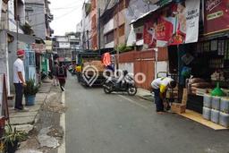 Area Ramai! Ruko Dijual di Gambir untuk Bisnis Luas Bangunan 92m2 Area Ramai! Ruko Dijual di Gambir untuk Bisnis Luas Bangunan 92m2