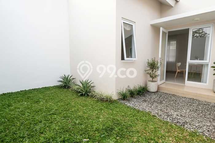 Hunian Cantik Minimalis Lb 72m2 di BSD, Tangerang Selatan Hunian Cantik Minimalis Lb 72m2 di BSD, Tangerang Selatan