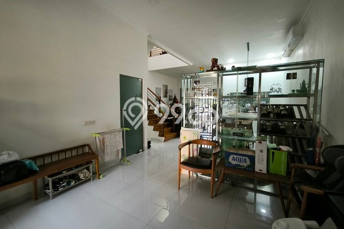 Siap Huni Rumah Mewah 4 Kamar di BSD Dekat ke Mana Pun Siap Huni Rumah Mewah 4 Kamar di BSD Dekat ke Mana Pun