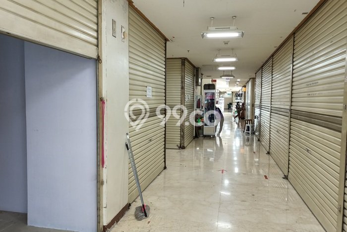 Komersial Bagus Dijual LB 13m2 Lokasi Strategis Jakarta Selatan Area Cocok untuk Bisnis Komersial Bagus Dijual LB 13m2 Lokasi Strategis Jakarta Selatan Area Cocok untuk Bisnis