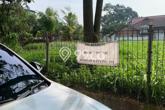 Tanah Dijual Lokasi Strategis di Jakarta Selatan dengan Luas 426m2 Tanah Dijual Lokasi Strategis di Jakarta Selatan dengan Luas 426m2