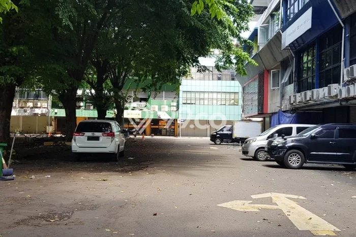 Ruko untuk Disewa di Pusat Jakarta Pusat Luas Bangunan 270m2 Ruko untuk Disewa di Pusat Jakarta Pusat Luas Bangunan 270m2
