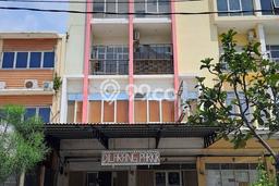AREA TERSIBUK! Ruko Kawasan Taman Surya, Luas 408m², Pusat Komersial AREA TERSIBUK! Ruko Kawasan Taman Surya, Luas 408m², Pusat Komersial