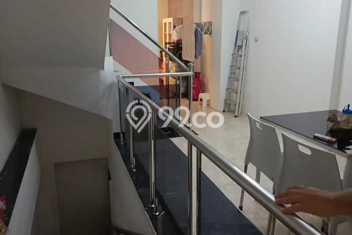 Ruko Dijual di Jakarta Barat LT 96m2 & LB 620m2 Lokasi Terbaik! Ruko Dijual di Jakarta Barat LT 96m2 & LB 620m2 Lokasi Terbaik!