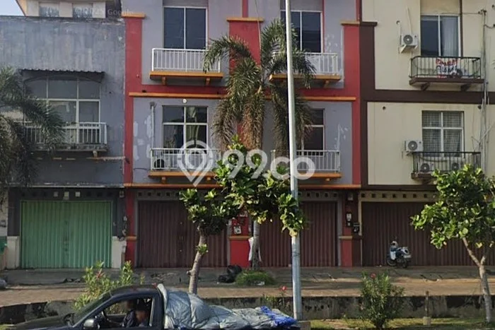 Ruko Bagus LT 136m2 LB 476m2 Dijual di Cengkareng Jakarta Barat Ruko Bagus LT 136m2 LB 476m2 Dijual di Cengkareng Jakarta Barat