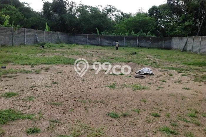 Lahan Kosong Dijual di Tangerang dengan Area 1735m2 Lahan Kosong Dijual di Tangerang dengan Area 1735m2