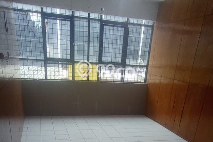 Ruko di , Luas 186m2m², Area Komersial, Dekat Jakarta Barat, Jakarta Barat Ruko di , Luas 186m2m², Area Komersial, Dekat Jakarta Barat, Jakarta Barat