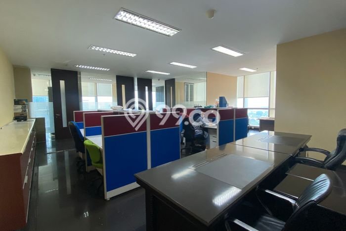 Kantor Dijual di Prime Area Jakarta Selatan Luas 170m2 Kantor Dijual di Prime Area Jakarta Selatan Luas 170m2