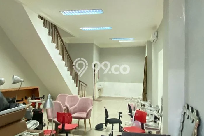 FOR SALE! Ruko di Cengkareng Jakarta Barat, LT 67m2, LB 202m2 FOR SALE! Ruko di Cengkareng Jakarta Barat, LT 67m2, LB 202m2