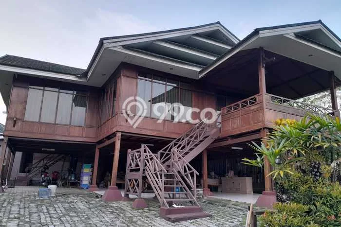 Rumah Mewah LB 130m2 Siap Huni Desain Elegan di Sentul City, Bogor Rumah Mewah LB 130m2 Siap Huni Desain Elegan di Sentul City, Bogor