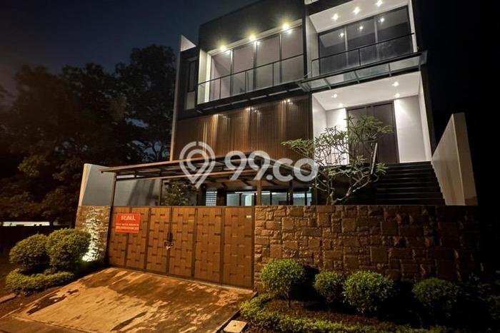 For Sale! Luxury House LT 300m2 Desain Modern di Sentul City For Sale! Luxury House LT 300m2 Desain Modern di Sentul City
