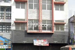 Unit Ruko Dijual di Pasar Rebo Jakarta Timur Luas Tanah 53m2, Luas Bangunan 160m2 Unit Ruko Dijual di Pasar Rebo Jakarta Timur Luas Tanah 53m2, Luas Bangunan 160m2