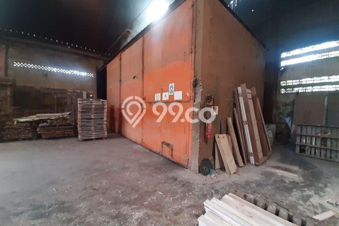 Pabrik Dijual di Cileungsi Bogor dengan LB 700m2 Pabrik Dijual di Cileungsi Bogor dengan LB 700m2