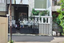 For Sale! Luxury House LT 120m2 Desain Modern di Pondok Bambu For Sale! Luxury House LT 120m2 Desain Modern di Pondok Bambu