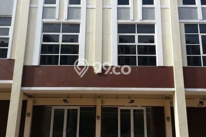 Lokasi Strategis! Dijual Ruko Bisnis di Cibinong, Bogor Kondisi Baik Lokasi Strategis! Dijual Ruko Bisnis di Cibinong, Bogor Kondisi Baik