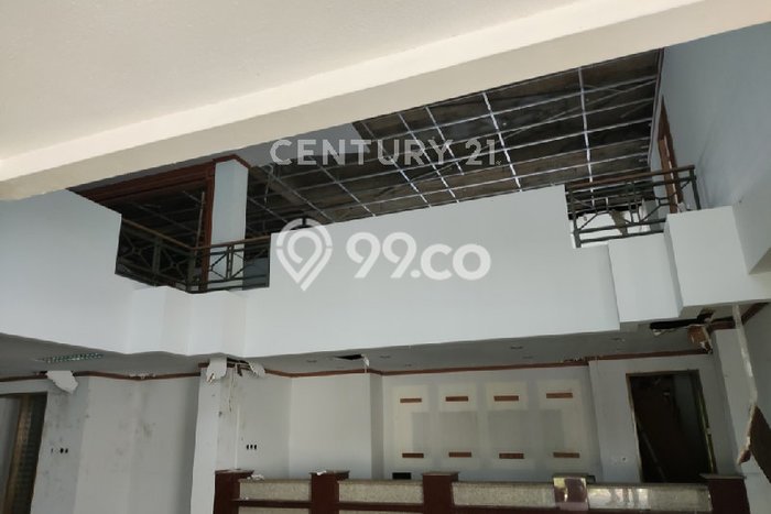 Unit Ruko Dijual di Jakarta Selatan LT 827m2 & LB 620m2 Unit Ruko Dijual di Jakarta Selatan LT 827m2 & LB 620m2