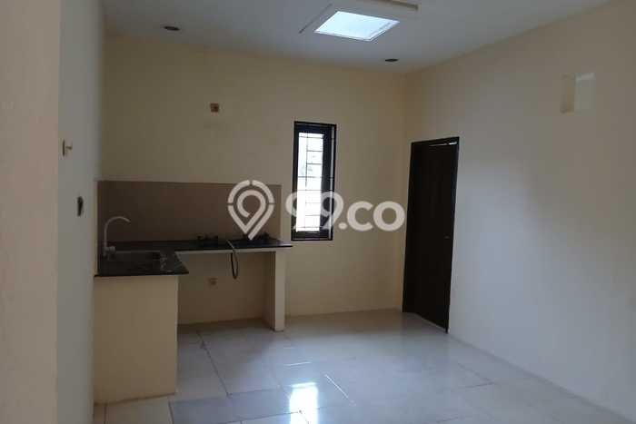 Jual Rumah Mewah Elegan Dengan View Cantik di Taman Surya, Jakarta Barat Jual Rumah Mewah Elegan Dengan View Cantik di Taman Surya, Jakarta Barat