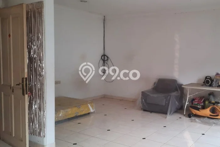 Jual Rumah Luas Megah Dengan View Cantik di Kalideres, Jakarta Barat Jual Rumah Luas Megah Dengan View Cantik di Kalideres, Jakarta Barat