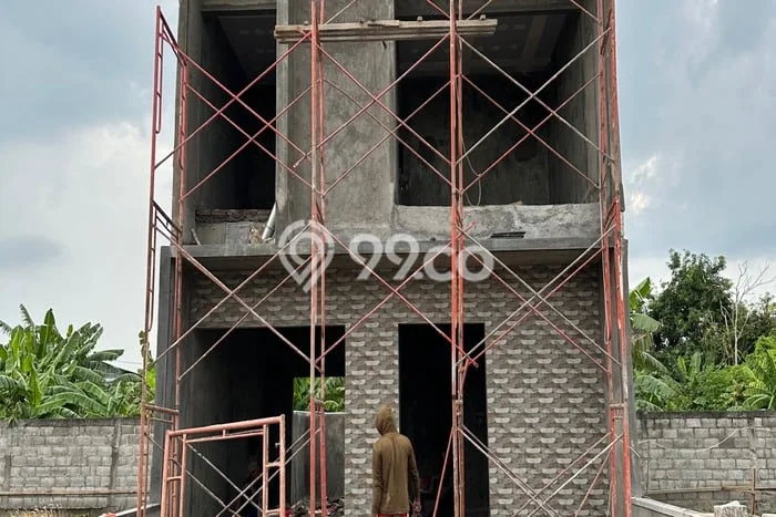 PROPERTI PILIHAN! Rumah area Pandaan, Luas 100m2m² LB 65m2m² PROPERTI PILIHAN! Rumah area Pandaan, Luas 100m2m² LB 65m2m²